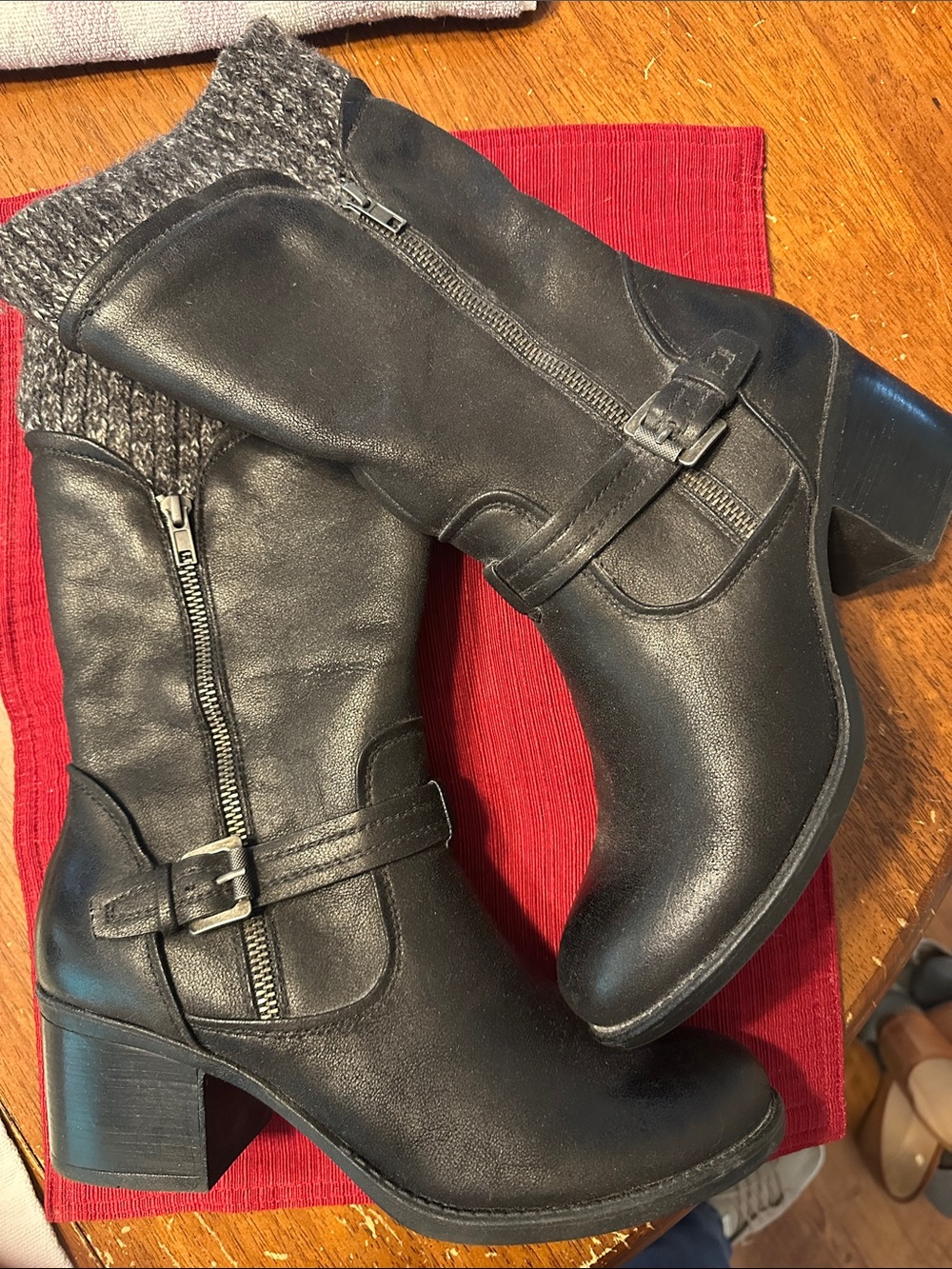Women’s Black Mid-Calf Heeled Boots with Knit Cuff and Side Zip